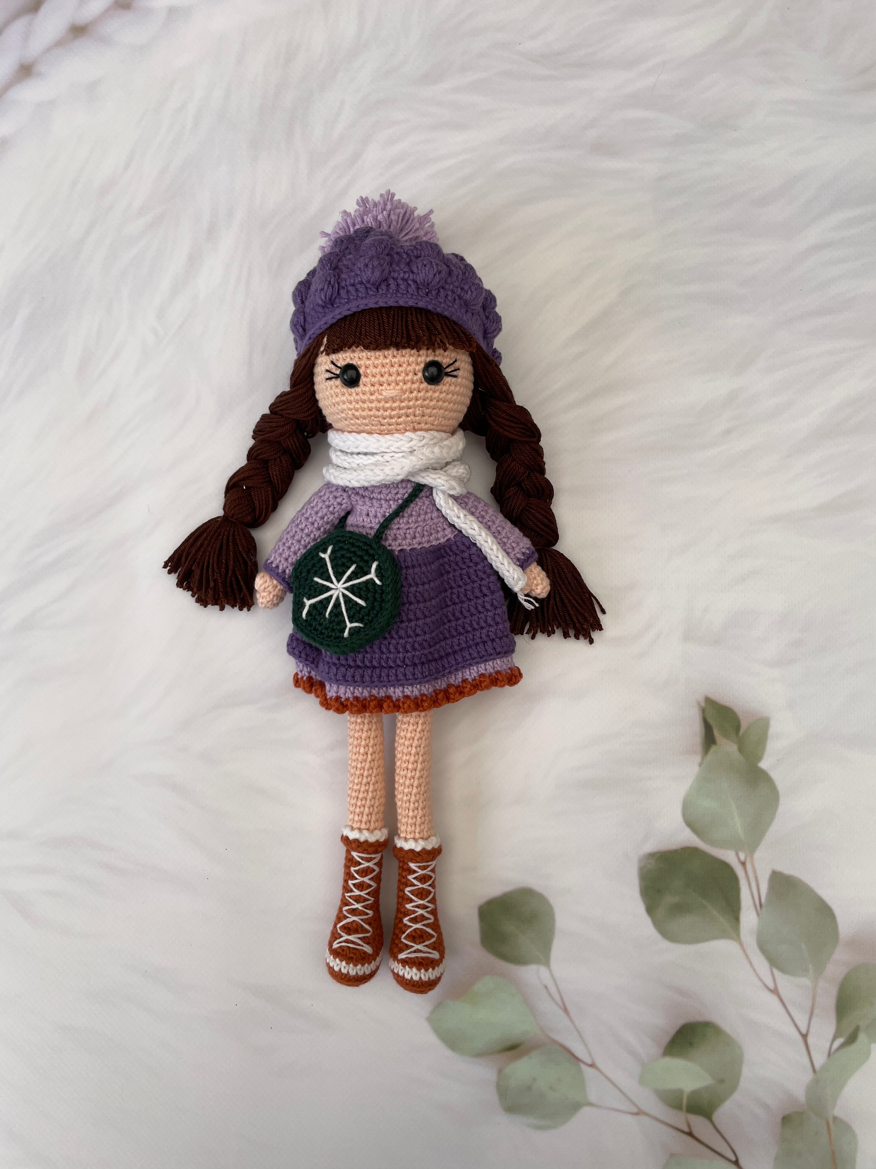 Amigurumi Puppe "Luna" | Handgehäkelt
