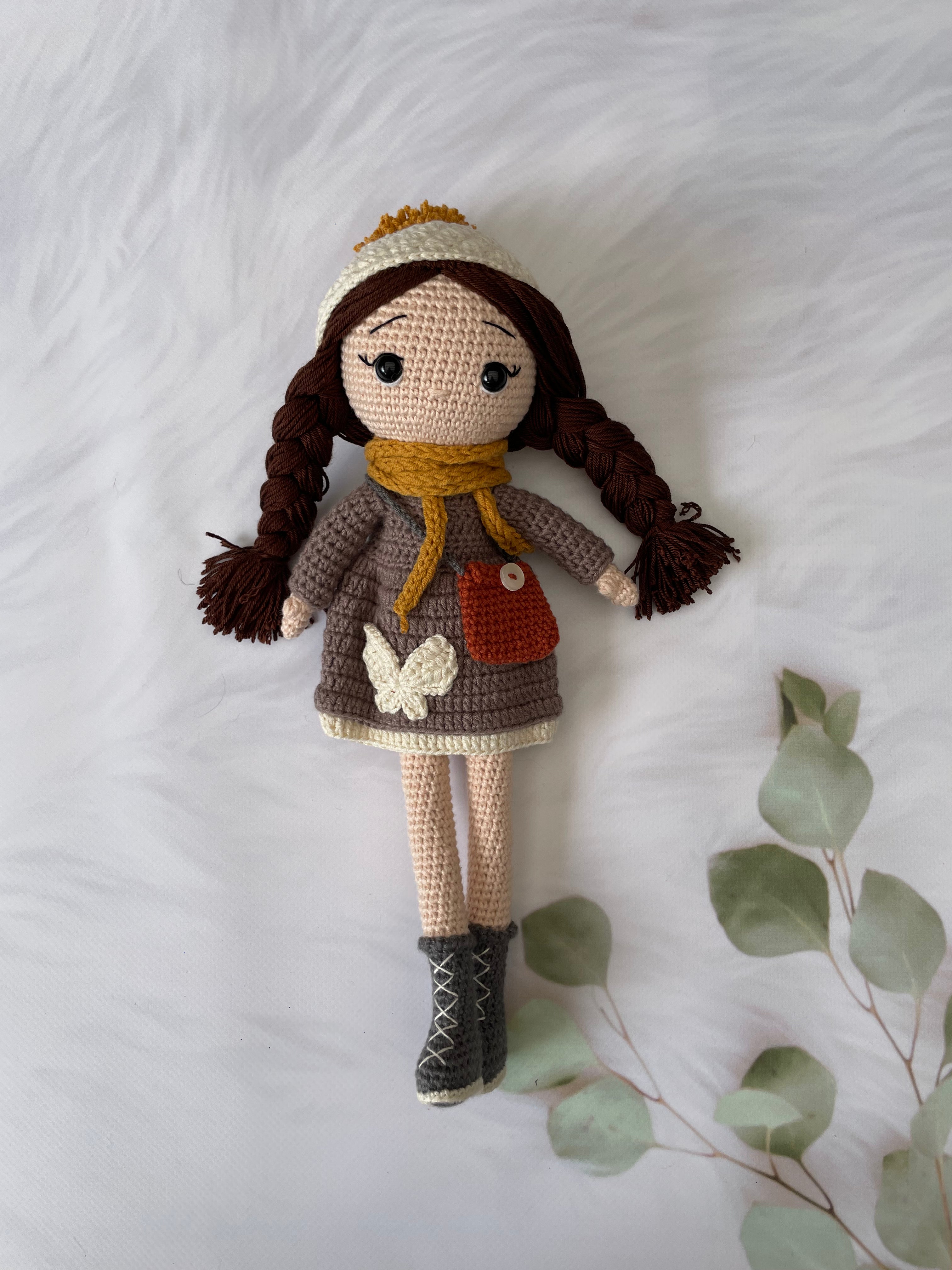 Amigurumi Puppe "Flora" | Handgehäkelt