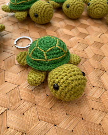 Schildkröte Schlüssel- & Taschenanhänger | Grün | Personalisierbar