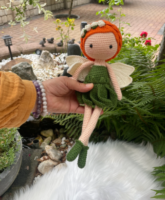 Amigurumi Puppe "April" | Handgehäkelt